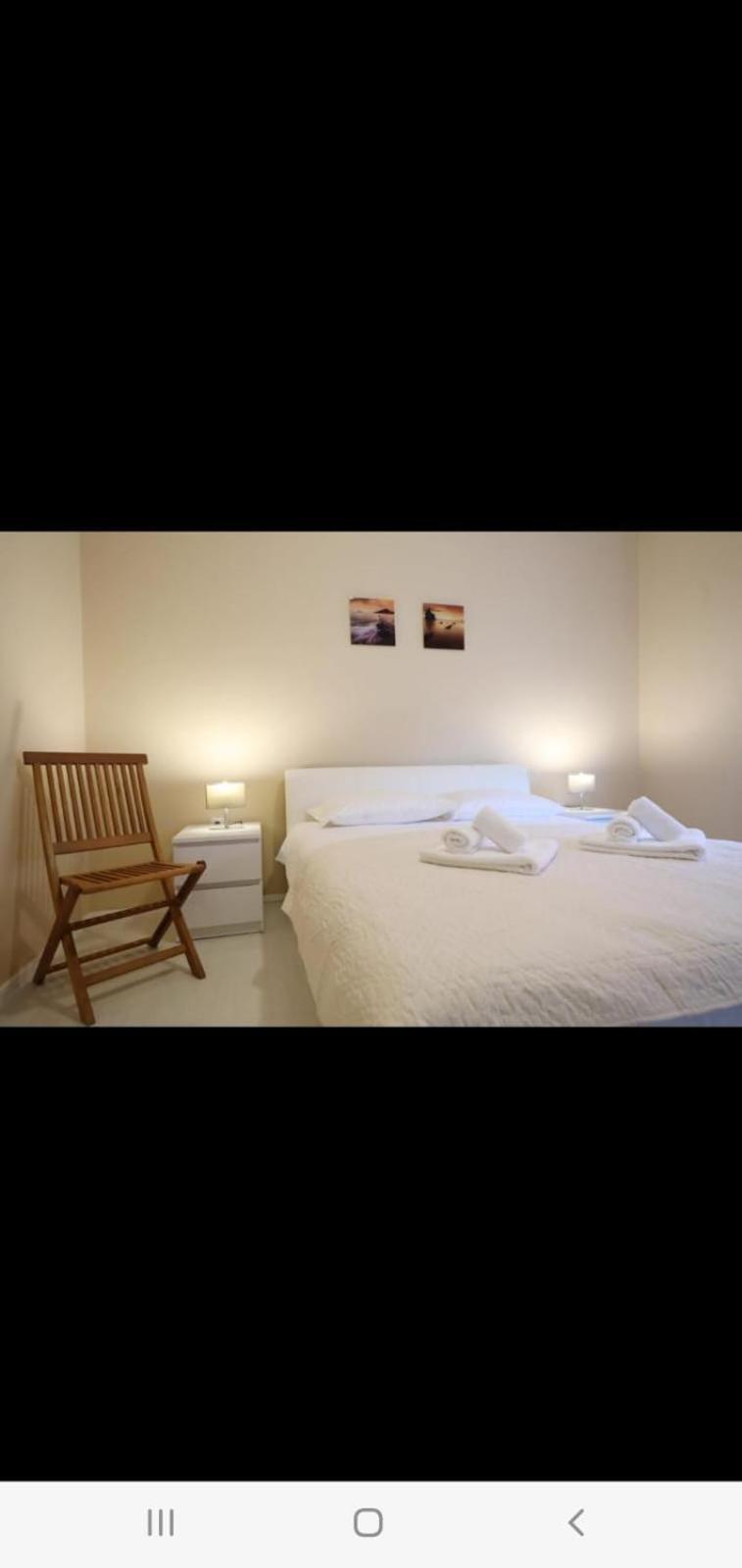 Apartament Zelic